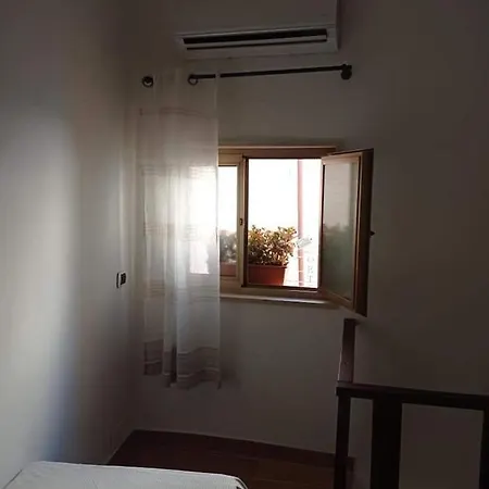 L' Altra Casa شقة