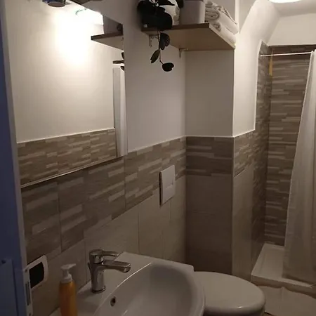 L' Altra Casa * בארי